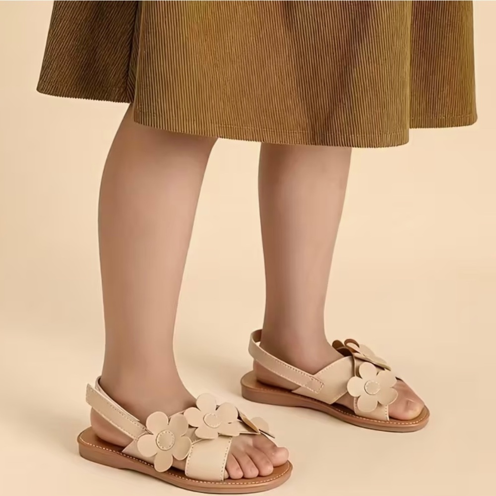 Girls' sandals with flowers and side touch - Picture 2 of 15